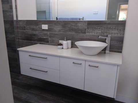 Boutique Heritage Studios On Ryrie Geelong CBD Opposite Hospital - Phillip Island Accommodation 13