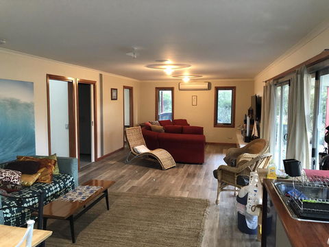Beautiful, Cosy And Quiet - Phillip Island Accommodation 6