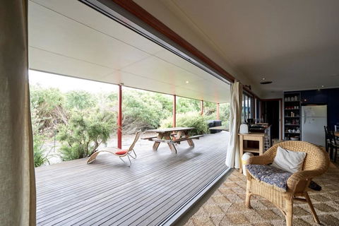 Beautiful, Cosy And Quiet - Phillip Island Accommodation 17