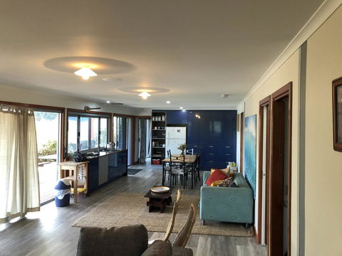 Beautiful, Cosy And Quiet - Phillip Island Accommodation 1