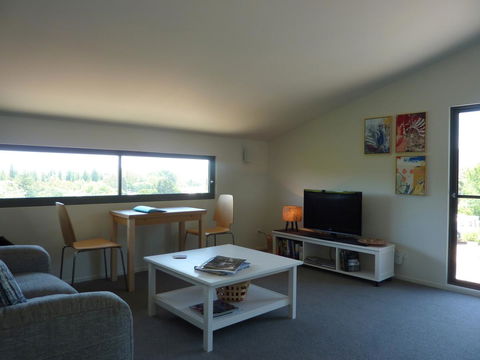 Saje\'s House & Pod - Phillip Island Accommodation 14
