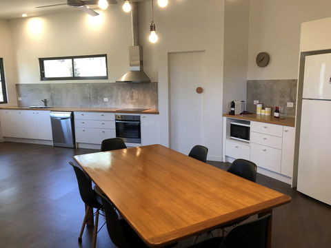 Saje\'s House & Pod - Phillip Island Accommodation 5