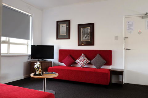 MAC South Yarra By Melbourne Apartment Collection - Phillip Island Accommodation 3