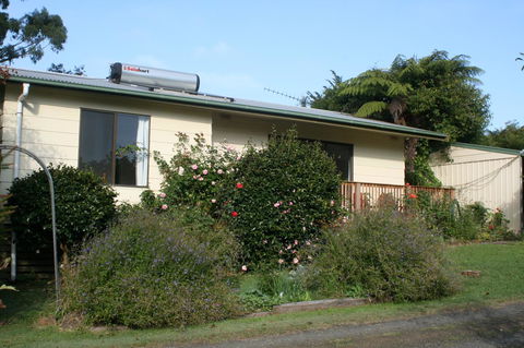 Strathmore Farm B&B - Phillip Island Accommodation 1