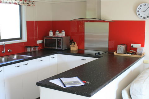 Strathmore Farm B&B - Phillip Island Accommodation 13