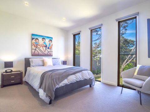 Blairgowrie Moonah Beach House: Walk To Beach - Phillip Island Accommodation 11