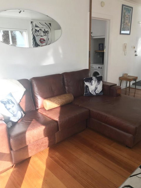 Beach Front Beauty - Phillip Island Accommodation 1