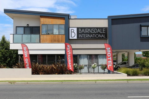 Bairnsdale International - Phillip Island Accommodation 8