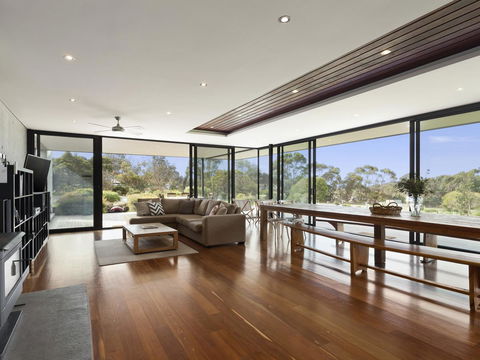 Cypress Hill - Phillip Island Accommodation 2