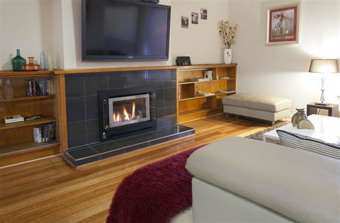 Lake Wendouree Luxury Apartments - Phillip Island Accommodation 0