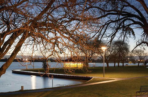 Lake Wendouree Luxury Apartments - Phillip Island Accommodation 1