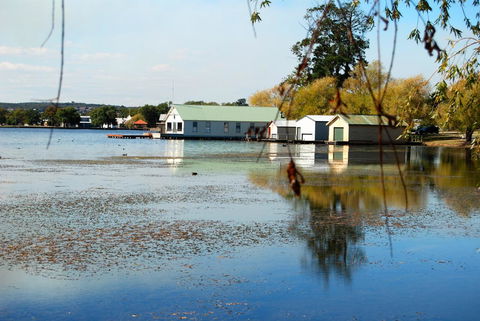 Lake Wendouree Luxury Apartments - Phillip Island Accommodation 12