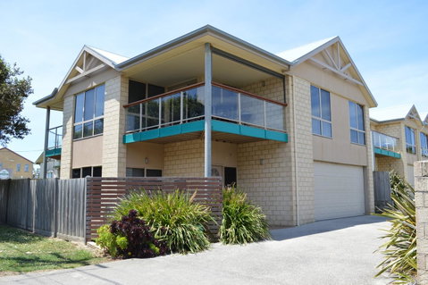 Ocean View Beach House - Phillip Island Accommodation 0