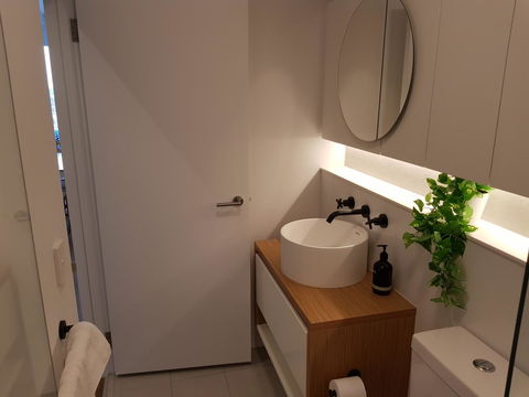 Ivanhoe Apartments - Phillip Island Accommodation 24