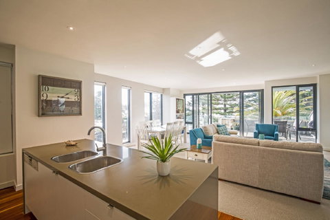 C-Scape Esplanade Cowes - Phillip Island Accommodation 8
