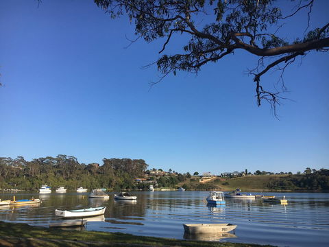 The Wheelhouse - 2BR Waterfront Apt In Town - Phillip Island Accommodation 21