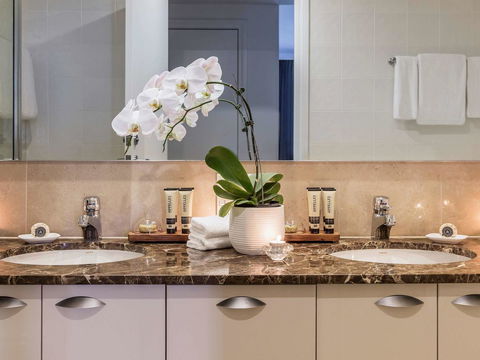 Quay West Suites Melbourne - Phillip Island Accommodation 29