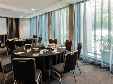 Quay West Suites Melbourne - Phillip Island Accommodation 26