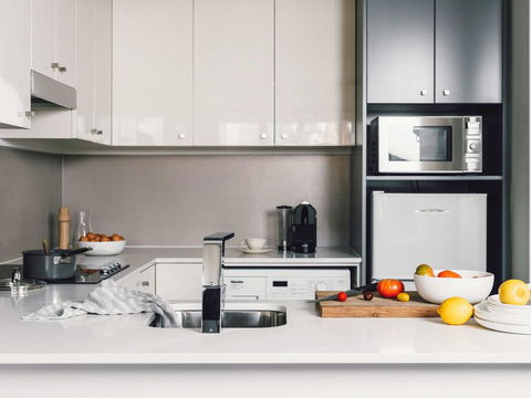 Quay West Suites Melbourne - Phillip Island Accommodation 43