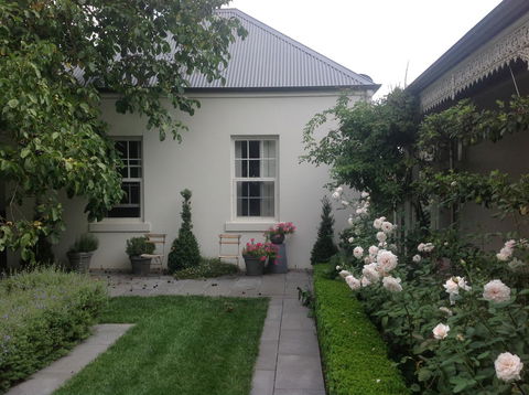 Camellia Cottage - Phillip Island Accommodation 1