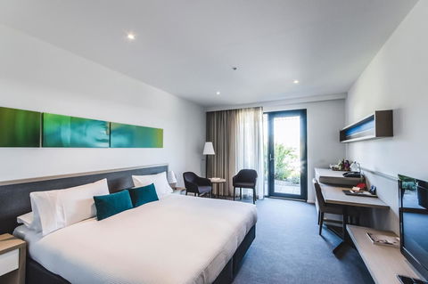 Quarters At Flinders Hotel - Phillip Island Accommodation 15