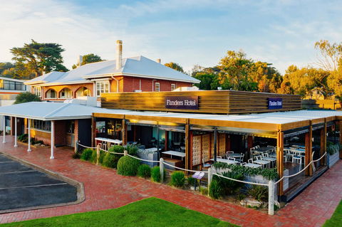 Quarters At Flinders Hotel - Phillip Island Accommodation 1