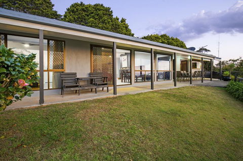 The Bird House - Phillip Island Accommodation 3