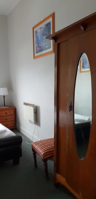 The Eastern Hotel - Phillip Island Accommodation 2