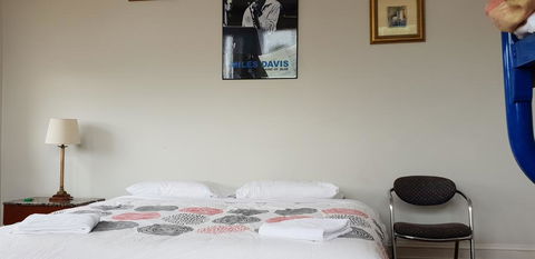The Eastern Hotel - Phillip Island Accommodation 1