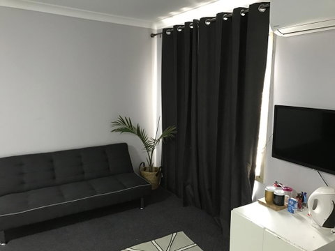 The King's Hotel Sydney - Phillip Island Accommodation 2