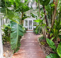 The Lakehouse in Raffetys Resort - Phillip Island Accommodation