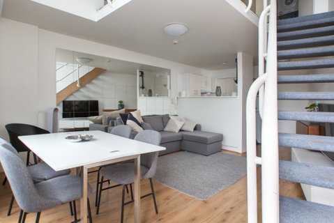 The Loft By Darling Harbour - Phillip Island Accommodation 3