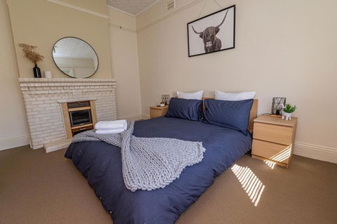 The Pearl On Prince  Stylish Cottage, CBD, Wifi - Phillip Island Accommodation 2