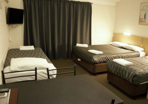 The Plains Motor Inn - Phillip Island Accommodation 2