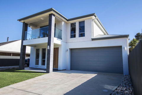 The Races Complex - Phillip Island Accommodation 0