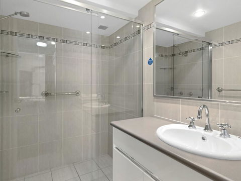 The Rocks Resort, Unit 4i - Phillip Island Accommodation 2