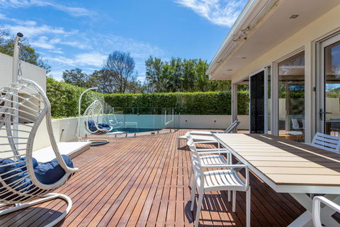 The Sanctuary: Stunning. Hot Tub Spa + Linen - Phillip Island Accommodation 1
