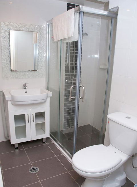 The Swiss Motel - Phillip Island Accommodation 3