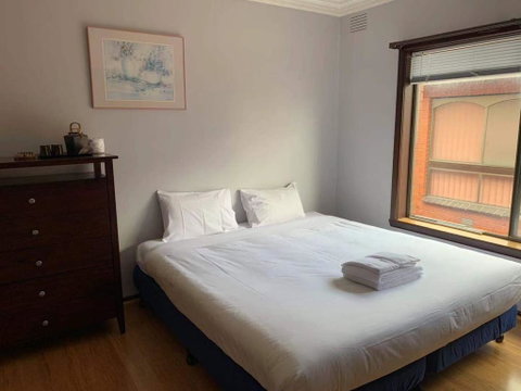 Thomastown Antique House Room 4 - Phillip Island Accommodation 0