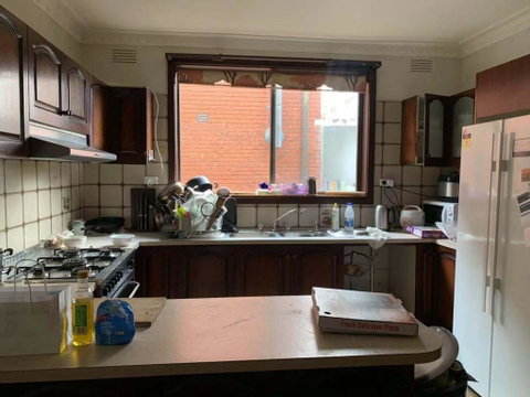 Thomastown Antique House Room 5 - Phillip Island Accommodation 1