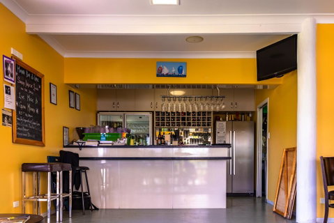 Tin Can Bay Marina Villas - Phillip Island Accommodation 1
