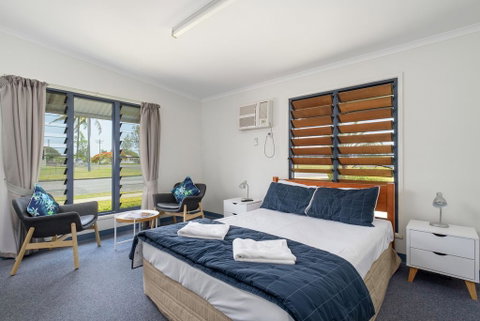 Tin Can Bay's Sleepy Lagoon Motel - Phillip Island Accommodation 1