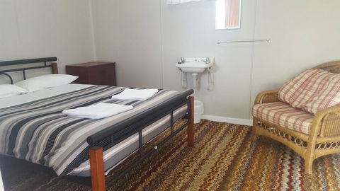 Tingle All Over Budget Accommodation - Phillip Island Accommodation 1