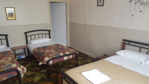 Tingle All Over Budget Accommodation - Phillip Island Accommodation 2
