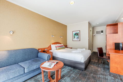 Tonsley Hotel - Phillip Island Accommodation 0