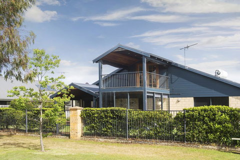 TRANQUILITY AT TROON - Phillip Island Accommodation 1