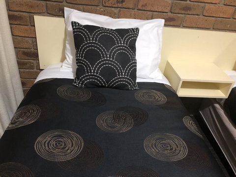 Travellers Rest Motor Inn Swan Hill - Phillip Island Accommodation 2