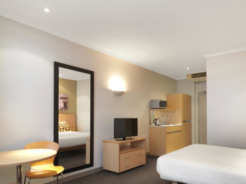 Travelodge Hotel Sydney Martin Place - Phillip Island Accommodation 3