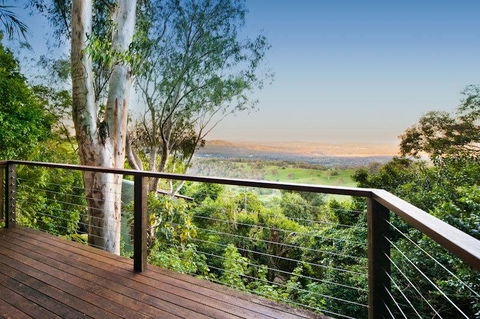 Treetops Seaview Montville - Phillip Island Accommodation 1