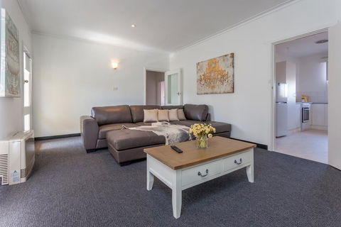Twelve Errard - Phillip Island Accommodation 0